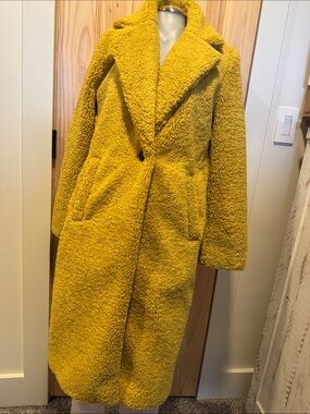 Ann Taylor Loft Yellow chartreuse Fuzzy faux Sherpa Shearling Teddy Coat